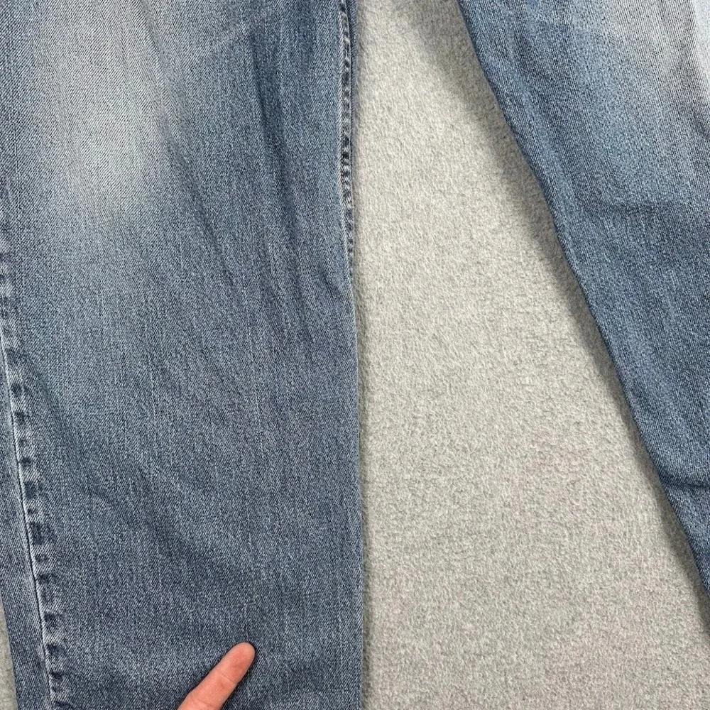 Vintage Y2K Levi's 550 Mens Relaxed Fit‎ Blue Jeans Size 34x30 Distressed Rodeo